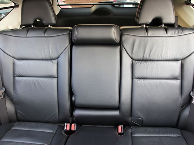 ✔️4安 ✔️天窗 ✔️換檔撥片 ✔️安卓機 ✔️後出風口 ✔️TCS ✔️跑12萬  第9張相片