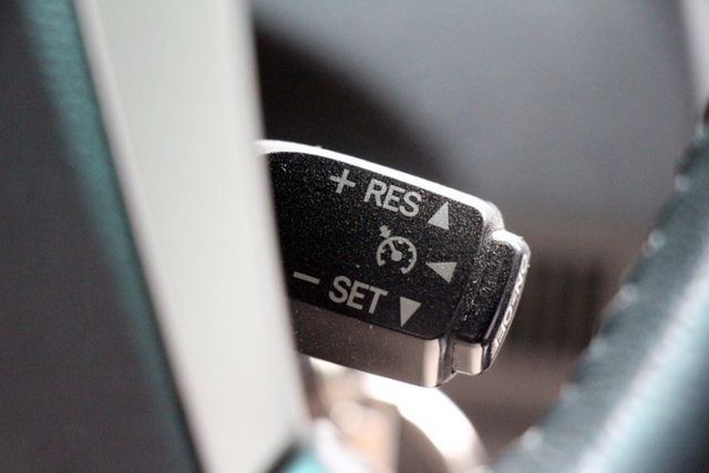 ✔️2安  ✔️定速 ✔️抬頭顯示器 ✔️影音 ✔️恆溫 ✔️跑9萬  第9張相片