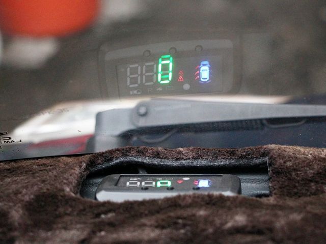 ✔️2安 ✔️定速✔️後座出風口 ✔️前後行車紀錄器 ✔️盲點 ✔️抬頭顯示器  ✔️只跑5千  第13張相片