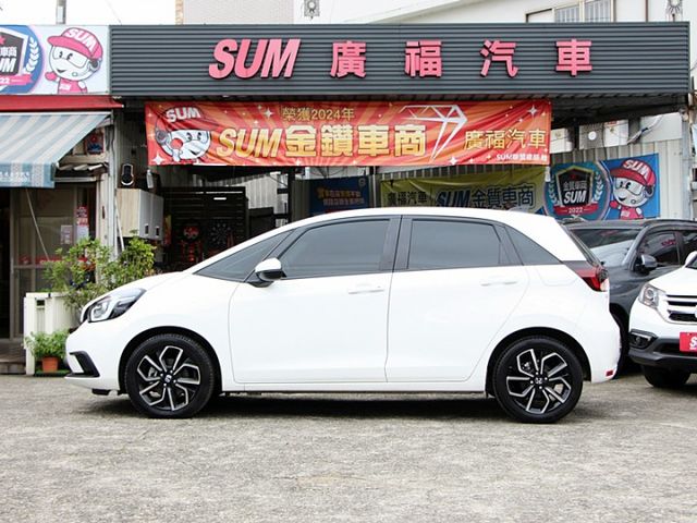 ✔️7安✔️HEV油電✔️BRAKE HOLD 煞車鎖定✔️Apple Android Auto✔️跑4萬  第2張相片