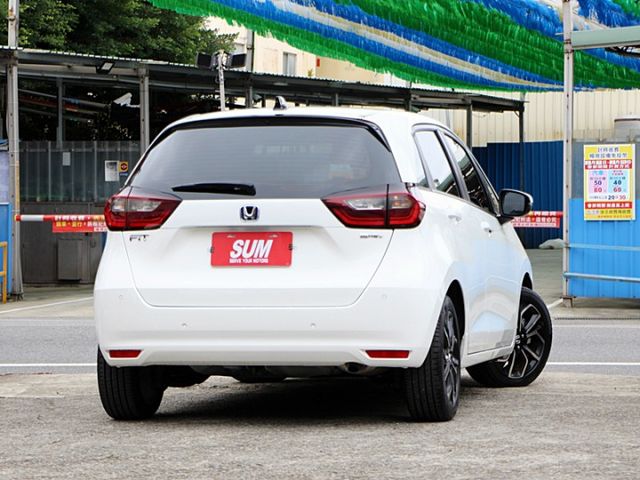 ✔️7安✔️HEV油電✔️BRAKE HOLD 煞車鎖定✔️Apple Android Auto✔️跑4萬  第3張相片