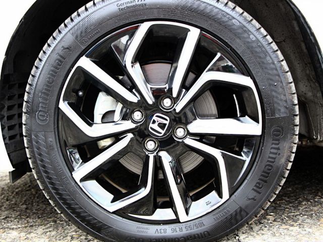 ✔️7安✔️HEV油電✔️BRAKE HOLD 煞車鎖定✔️Apple Android Auto✔️跑4萬  第7張相片