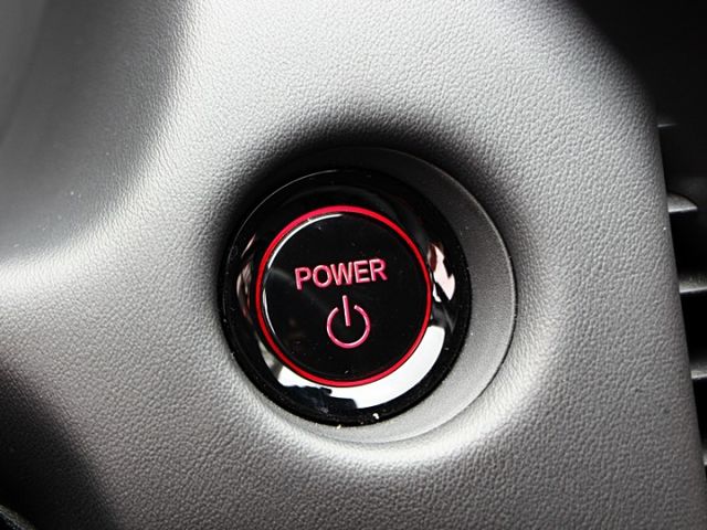 ✔️7安✔️HEV油電✔️BRAKE HOLD 煞車鎖定✔️Apple Android Auto✔️跑4萬  第14張相片