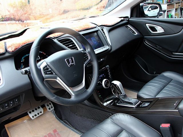 ✔️6安✔️定速✔️天窗✔️恆溫✔️ 安卓機✔️尾翼✔️電折✔️電子手煞車✔️TCS✔️跑10萬  第13張相片