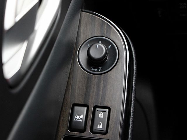 ✔️6安✔️定速✔️天窗✔️恆溫✔️ 安卓機✔️尾翼✔️電折✔️電子手煞車✔️TCS✔️跑10萬  第14張相片