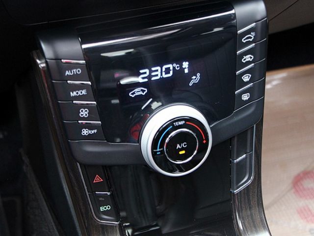 ✔️6安✔️定速✔️天窗✔️恆溫✔️ 安卓機✔️尾翼✔️電折✔️電子手煞車✔️TCS✔️跑10萬  第19張相片