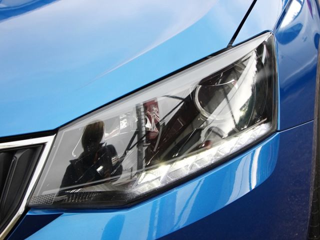 ✔️6安 ✔️IKEY ✔️安卓機 ✔️定速 ✔️改鋁圈 ✔️isofix ✔️TCS ✔️跑9萬  第5張相片