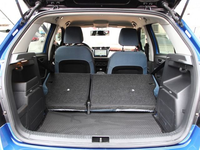 ✔️6安 ✔️IKEY ✔️安卓機 ✔️定速 ✔️改鋁圈 ✔️isofix ✔️TCS ✔️跑9萬  第12張相片