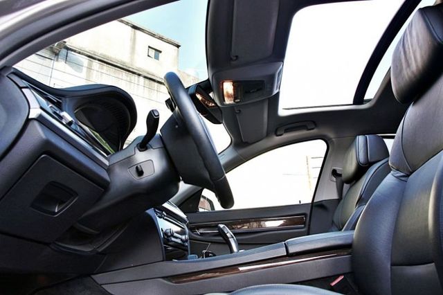 ✔️6安✔️IKEY✔️雙區恆溫✔️天窗✔️後座出風口✔️電子手煞車✔️電尾門✔️磁吸們✔️跑17萬  第7張相片