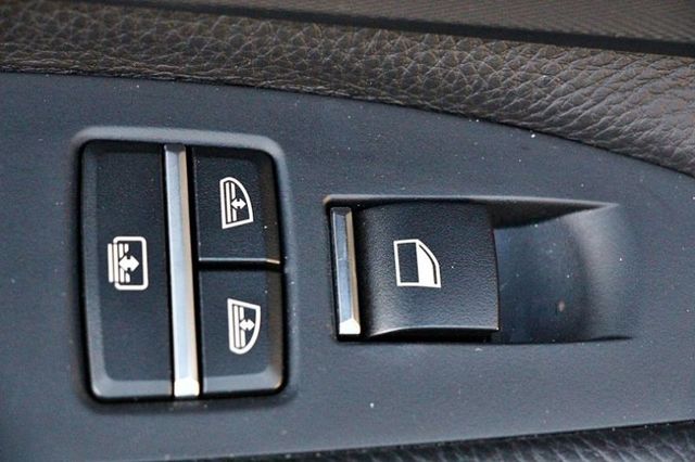 ✔️6安✔️IKEY✔️雙區恆溫✔️天窗✔️後座出風口✔️電子手煞車✔️電尾門✔️磁吸們✔️跑17萬  第20張相片