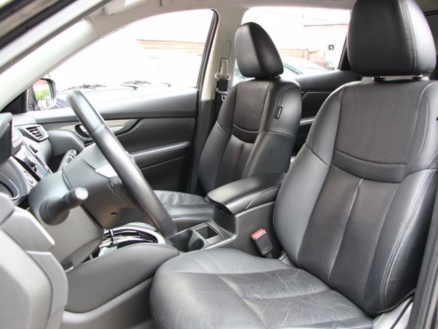 ✔️4安 ✔️IKEY ✔️雙區恆溫 ✔️導航 ✔️顯影 ✔️TCS ✔️跑7萬  第9張相片