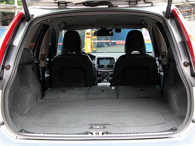 ✔️6安✔️定速✔️倒車顯影✔️電動椅✔️電動尾門✔️HID頭燈✔️原廠保養✔️TCS✔️跑13萬  第12張相片