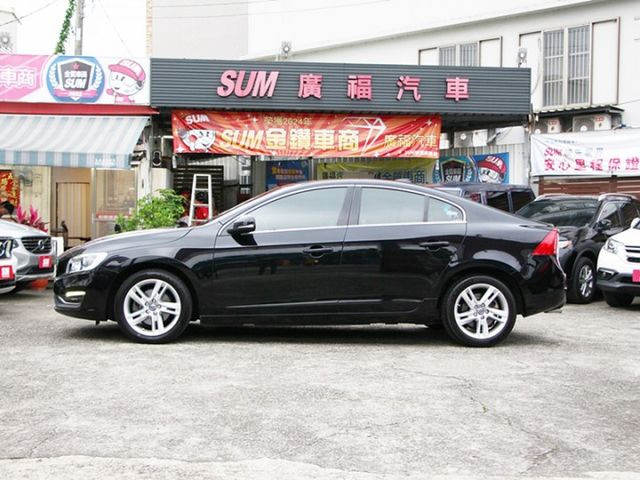 ✔️6安 ✔️快撥 ✔️定速 ✔️導航 ✔️HID頭燈 ✔️雙電動椅 ✔️跑8萬  第2張相片