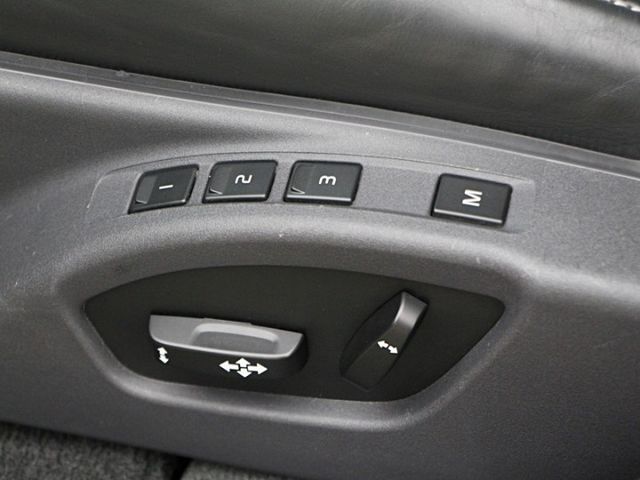 ✔️6安 ✔️快撥 ✔️定速 ✔️導航 ✔️HID頭燈 ✔️雙電動椅 ✔️跑8萬  第20張相片