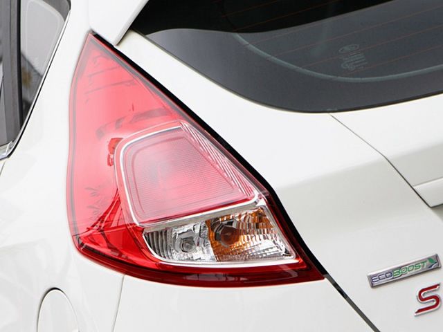 ✔️6安✔️抬頭顯示器✔️快控✔️影音✔️✔️恆溫✔️倒車顯影✔️跑10萬  第5張相片