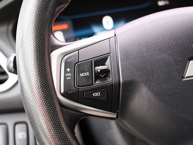 ✔️6安 ✔️IKEY ✔️數位儀表 ✔️尾翼 ✔️改閥門排氣管 ✔️影音 ✔️跑9萬  第14張相片