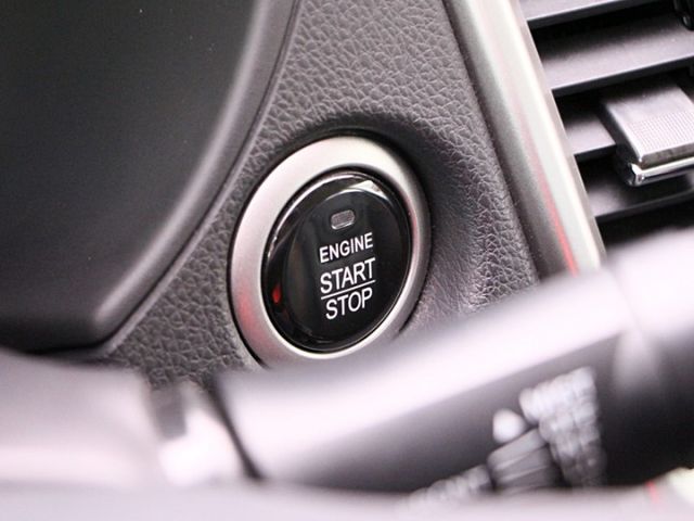 ✔️6安 ✔️IKEY ✔️數位儀表 ✔️尾翼 ✔️改閥門排氣管 ✔️影音 ✔️跑9萬  第16張相片