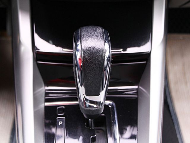 ✔️6安 ✔️IKEY ✔️數位儀表 ✔️尾翼 ✔️改閥門排氣管 ✔️影音 ✔️跑9萬  第18張相片