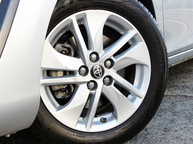 ✔️4安 ✔️快撥 ✔️定速 ✔️盲點✔️顯影 ✔️IKEY✔️單電滑門 ✔️跑12萬9  第7張相片