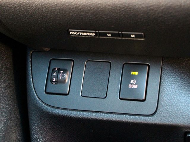 ✔️4安 ✔️快撥 ✔️定速 ✔️盲點✔️顯影 ✔️IKEY✔️單電滑門 ✔️跑12萬9  第15張相片