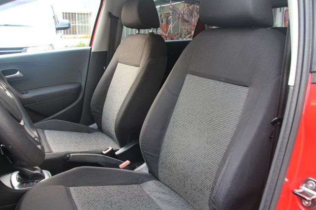 ✔️雙安 ✔️倒車顯影 ✔️導航 ✔️電視 ✔️Isofix  第9張相片