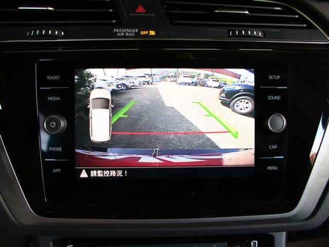 ✔️9安 ✔️IKEY ✔️CARPLAY ✔️3區控溫 ✔️電尾門 ✔️ACC ✔️跑10萬  第18張相片