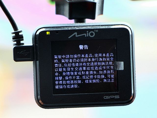 ✔️雙安 ✔️恆溫✔️電折 ✔️方向盤快控鍵  ✔️後座前後滑移/傾角調整 ✔️跑11萬  第16張相片
