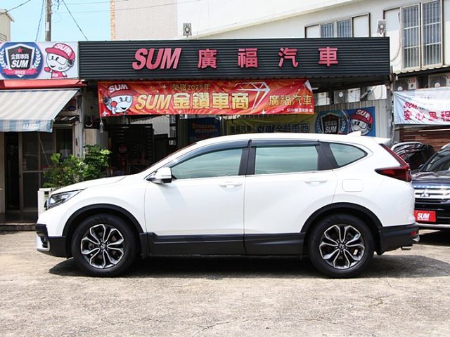 ✔️6安 ✔️方向盤快控鍵✔️換檔撥片 ✔️雙區恆溫 ✔️導航 ✔️ 360環景影像✔️IKEY✔️電尾門✔️跑11萬  第2張相片