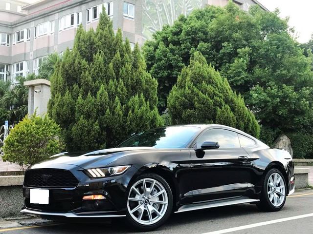Ford 2015年 Mustang  第1張相片