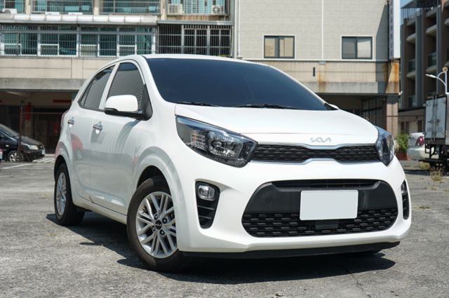 X-LINE、里程僅跑1萬5、代步首推好車、摸門、免KEY、光感應頭燈、整備中  第1張相片