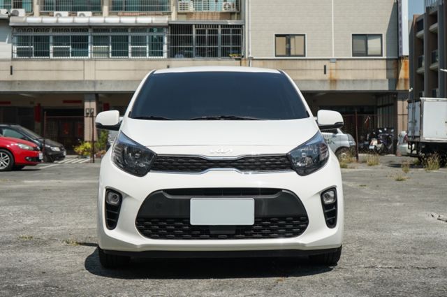 X-LINE、里程僅跑1萬5、代步首推好車、摸門、免KEY、光感應頭燈、整備中  第2張相片