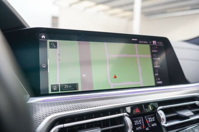 40i M Sport版3.0、渦輪增壓、全景天窗、電動尾門、環景系統、自動停車、ACC跟車、電動方向盤  第10張相片