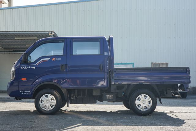 整備中、里程不到1千、鐵後斗+橡膠墊、渦輪增壓、4WD、倒車顯影  第5張相片