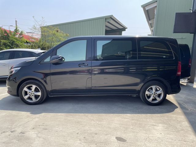 V-CLASS W447  第5張相片