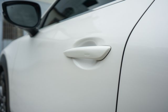 Signature最頂級、里程僅跑1.2萬、BOSE音響、車偏、ACC跟車、電動尾門、環景系統、倒車顯影  第13張相片