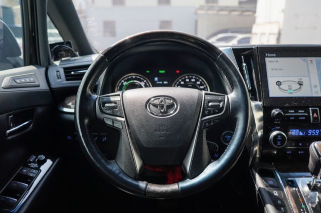油電版2.5、里程僅跑5萬多、雙前冷熱椅、17揚、車偏、ACC跟車、環景、全景天窗、4WD  第8張相片