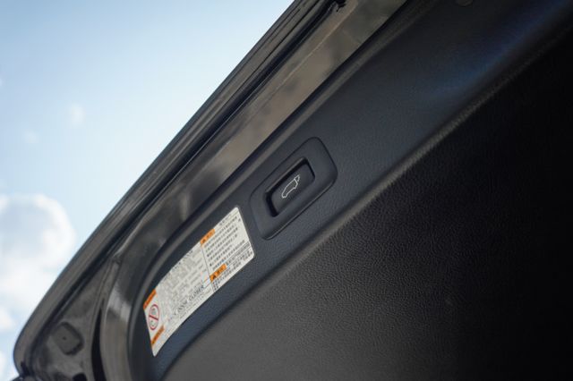 油電版2.5、里程僅跑5萬多、雙前冷熱椅、17揚、車偏、ACC跟車、環景、全景天窗、4WD  第9張相片