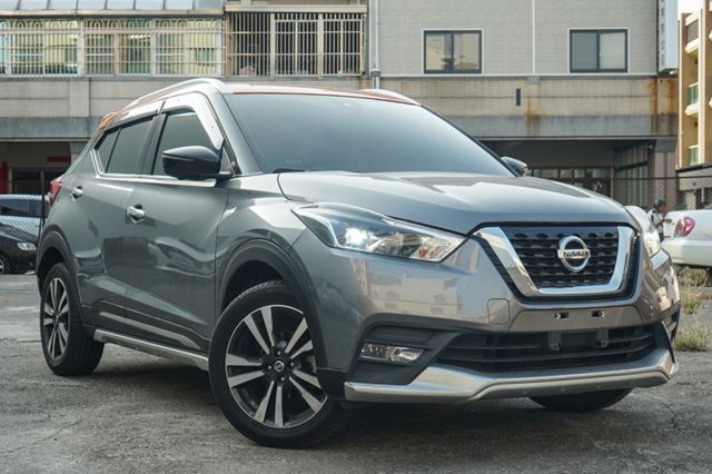 智行旗艦版1.5、里程8萬多、大空間代步車、環景系統、車偏警示、免KEY、車頂行李架  第1張相片