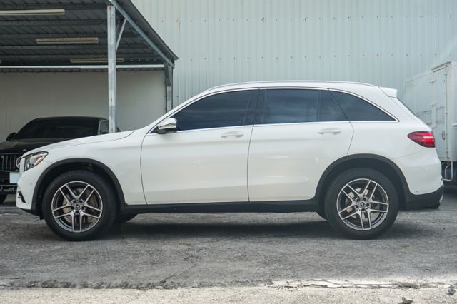 全景天窗、360環景、AMG摸門、4MATIC、盲點、電動尾門  第5張相片