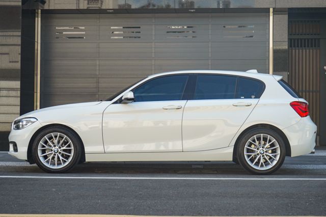 BMW入門掀背車、里程僅跑6萬多、渦輪增壓、衛星導航、倒車顯影、免KEY、電動座椅、認證中  第5張相片