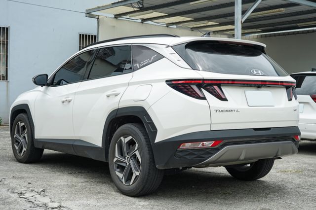 GLT-B 、全景天窗、電尾門、整備中  第3張相片