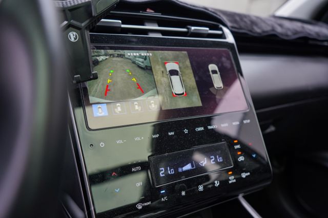 GLT-B 、全景天窗、電尾門、整備中  第10張相片