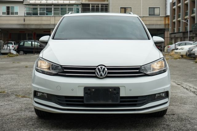 280 TSI CL 7人座、電動座椅、ACC跟車、、電動尾門、整備中  第2張相片