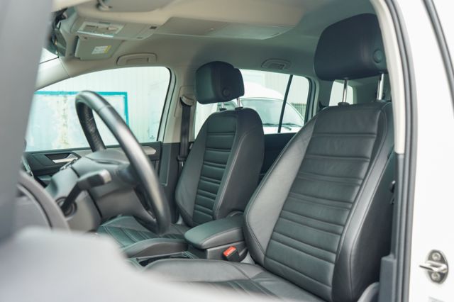 280 TSI CL 7人座、電動座椅、ACC跟車、、電動尾門、整備中  第6張相片