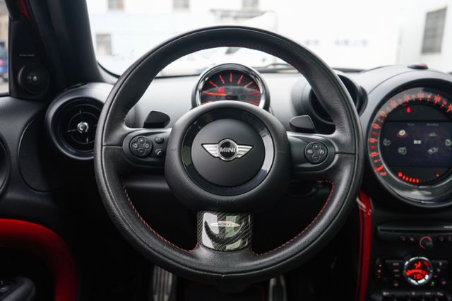 整備中、原廠JCW 、4WD、Carplay、倒車顯影、HK音響  第8張相片