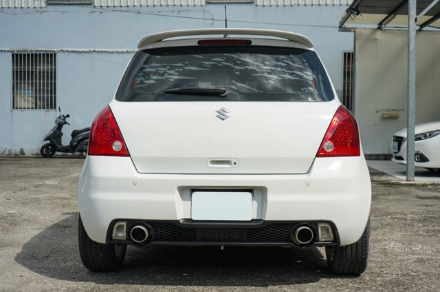 GLX T3大包、里程僅跑7萬2、好開大推的代步車  第4張相片