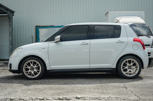 GLX T3大包、里程僅跑7萬2、好開大推的代步車  第5張相片