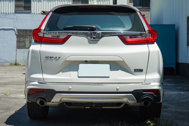 5代CRV、整備中、里程僅跑3萬5、倒車顯影、電子後視鏡、好車大空間、盲點  第4張相片