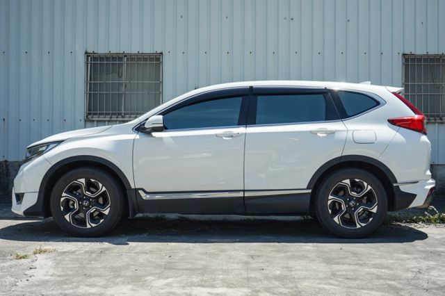 5代CRV、整備中、里程僅跑3萬5、倒車顯影、電子後視鏡、好車大空間、盲點  第5張相片