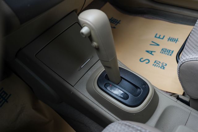 豪華版1.6、2WD前驅、里程僅跑8萬多、代步好車好保養、衛星導航、倒車顯影  第14張相片